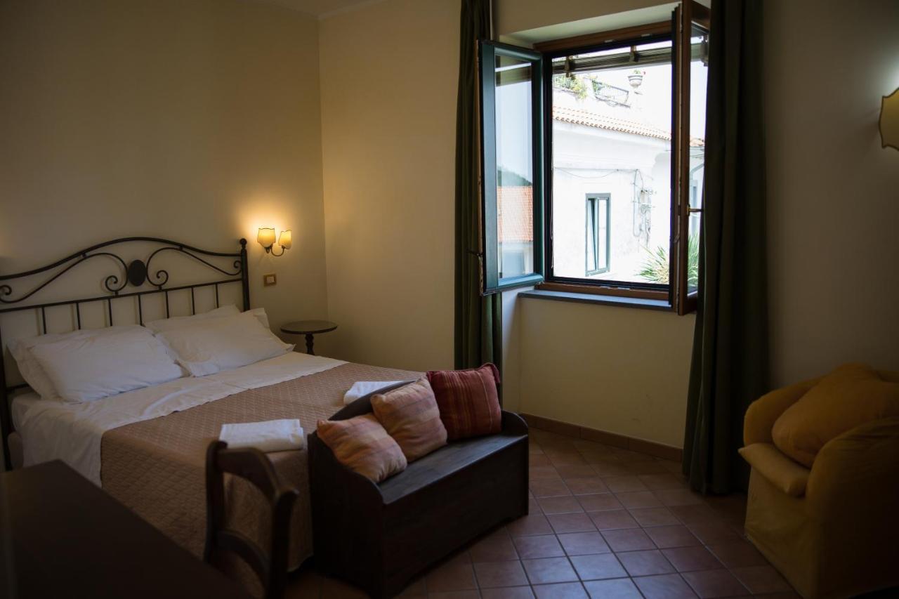 One-Bedroom Apartment Annex